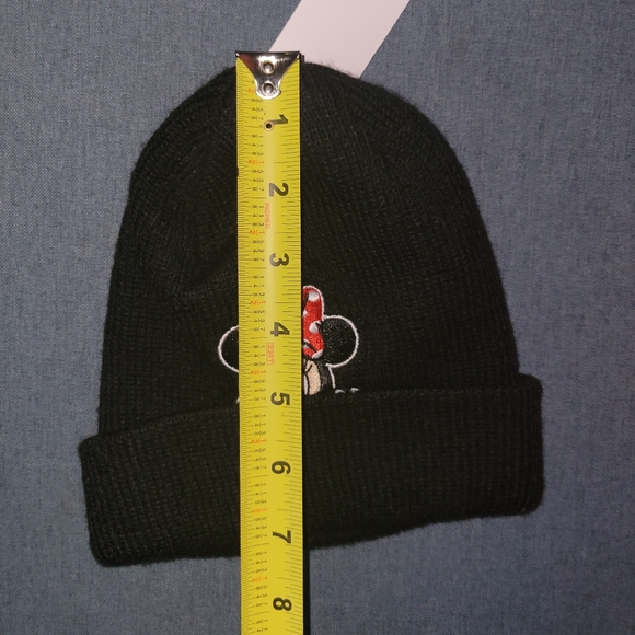 NWT NEFF Disney Minnie Mouse Beanie - Picture 3 of 4